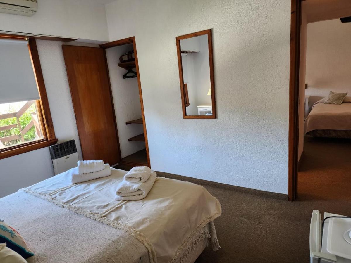 Barracuda Hotel *